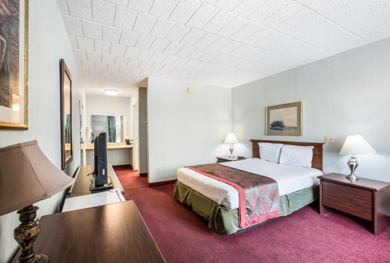 Hotel Red Carpet & 2*